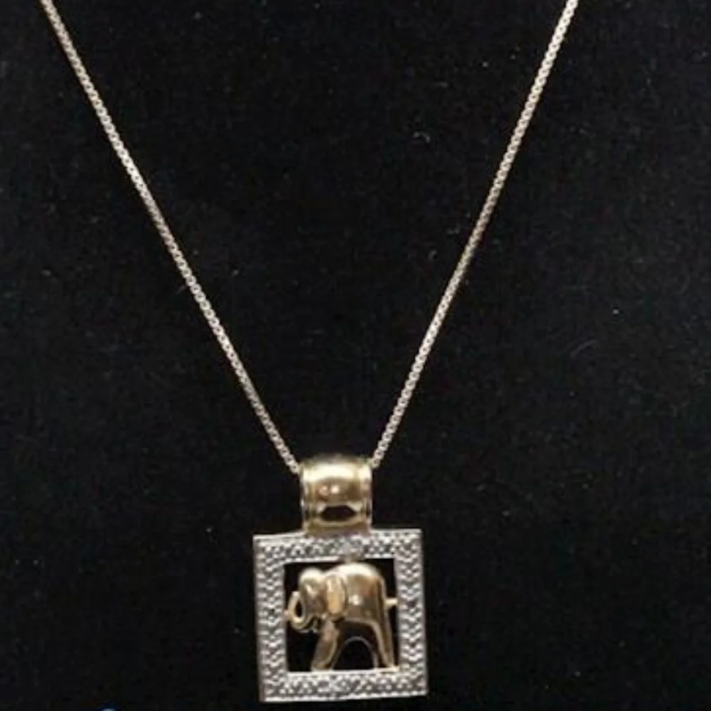 Sterling Silver (Vermeil) Diamond Accent 18" Elephant Necklace - Picture 2 of 6